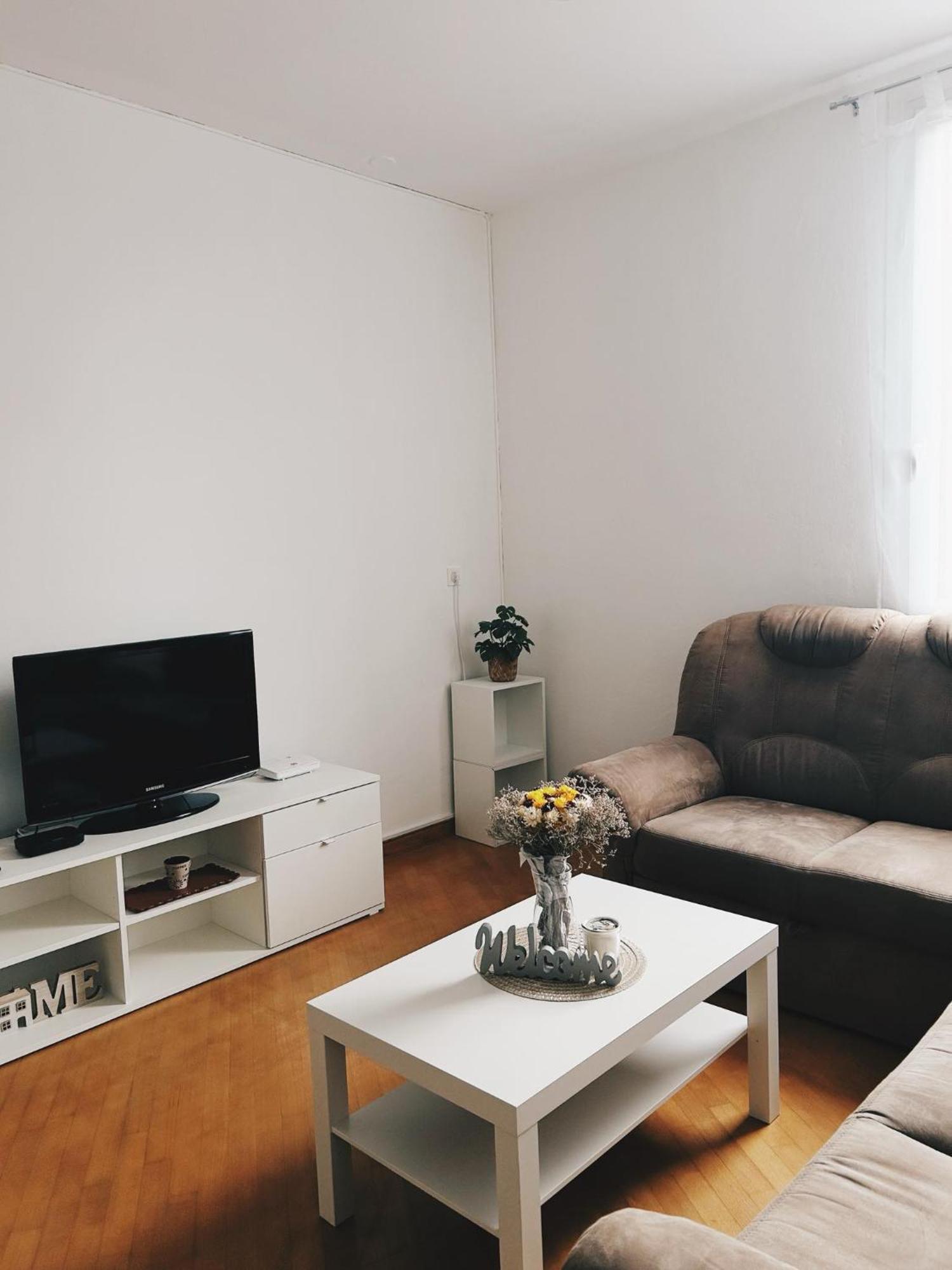 Apartment Lejla *